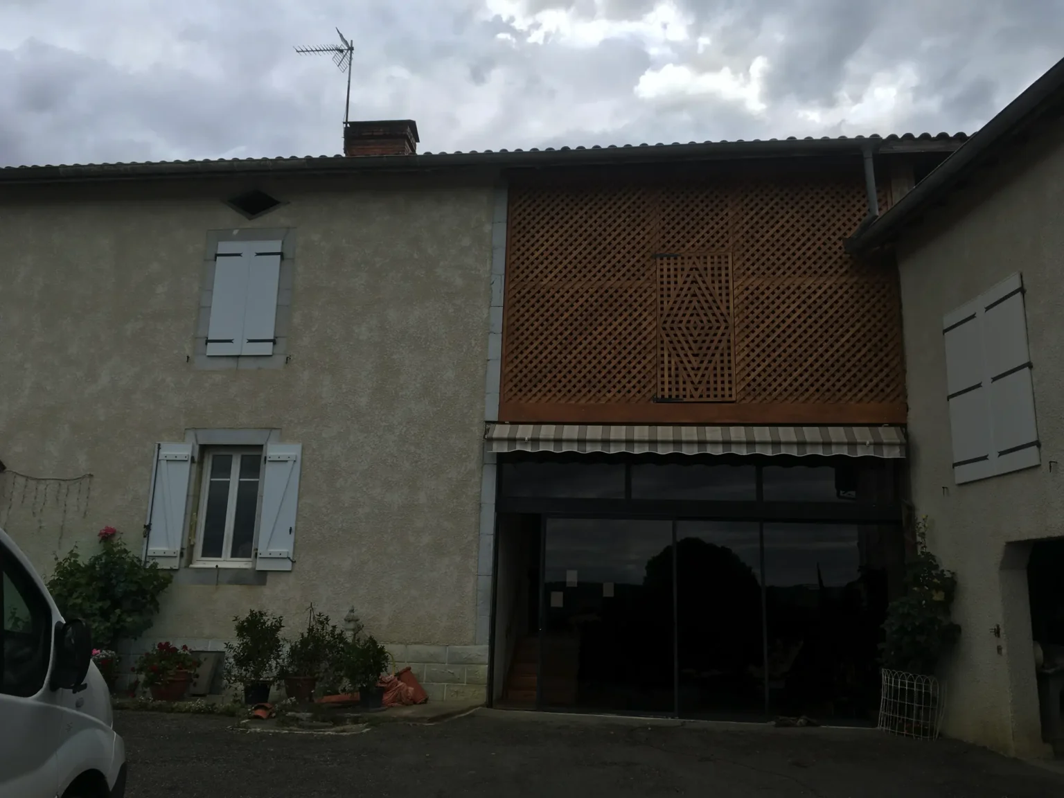 Menuiserie - MR CHARPENTE